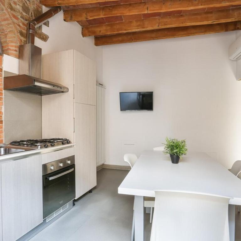 The Tower Suite next to Uffizi Gallery - Three-Bedroom Apartment - 16