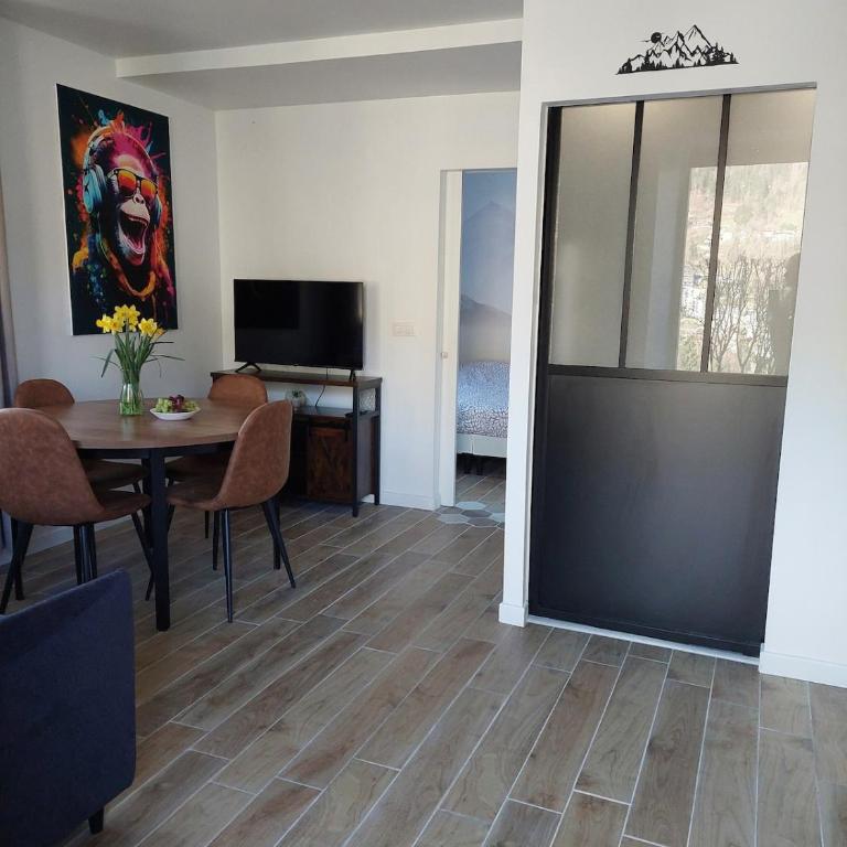 Appartement adapté PMR 4 personnes Saint Gervais les Bains - Apartamento con terraza - 5