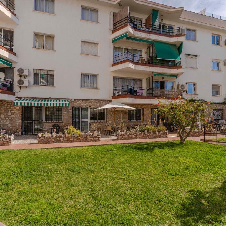 RentitSpain - Torremolinos - Pequeño Paraíso de Confort con Piscina - Apartamento de 1 dormitorio - 60