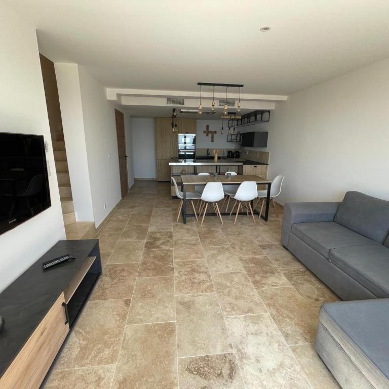 Maison belle vue - Three-Bedroom House - 21
