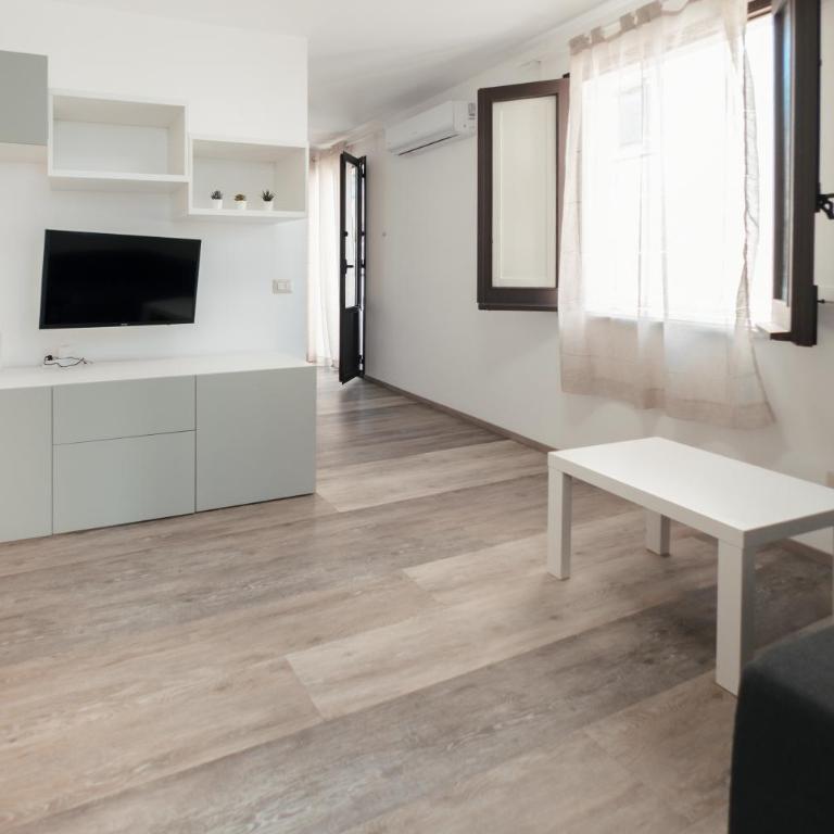 Sarahouse relax a due passi dal mare - Appartamento con 2 Camere da Letto - 14