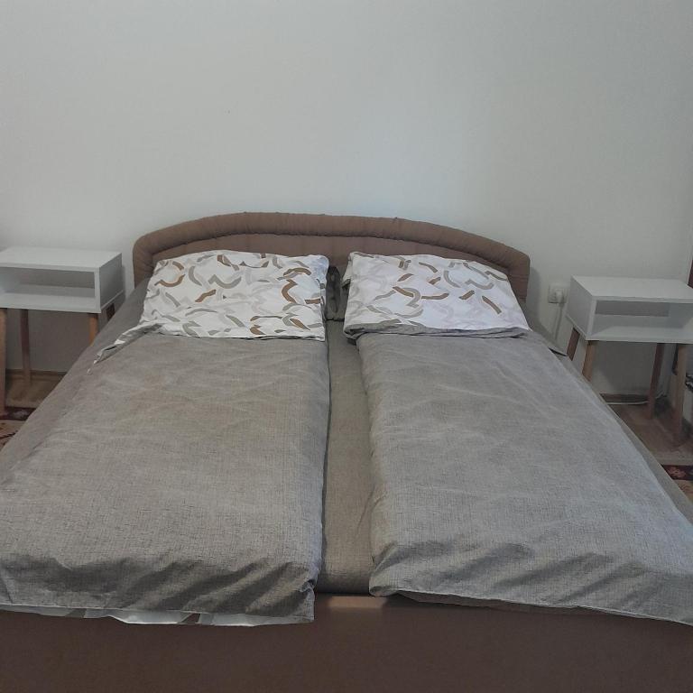 EMINA - One-Bedroom Apartment - 7