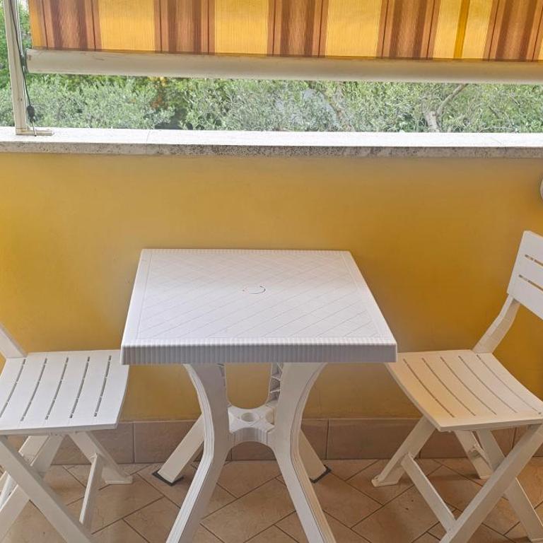 Claudio's Home Airport - Appartamento Monolocale con Balcone - 4