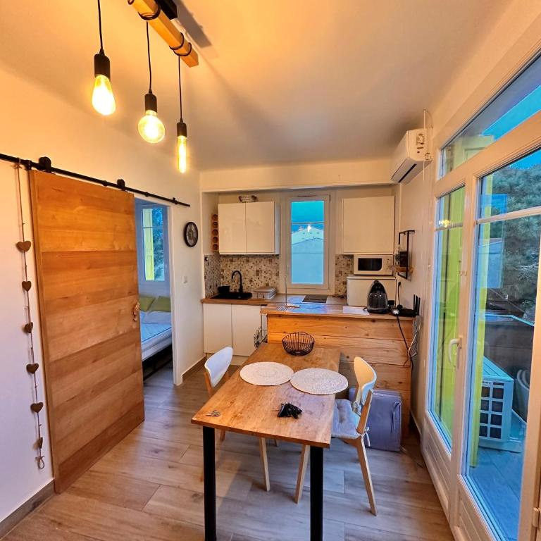 Heures Calmes By Bellavista - Vue Mer - 50m de la plage - Climatisé - balcon - One-Bedroom Apartment - 9