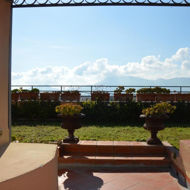 Appartamento con vista - Ampia Camera Matrimoniale - 12
