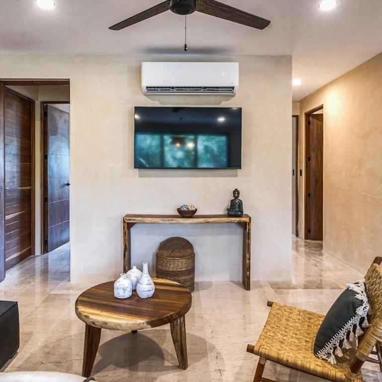 3 BR Penthouse with private Pool & Sunset Terrace - Penthouse Apartment - 18