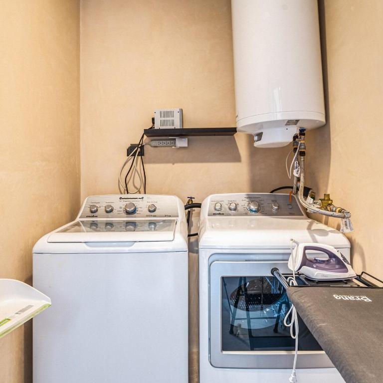 3 BR Penthouse with private Pool & Sunset Terrace - Penthouse Apartment - 30