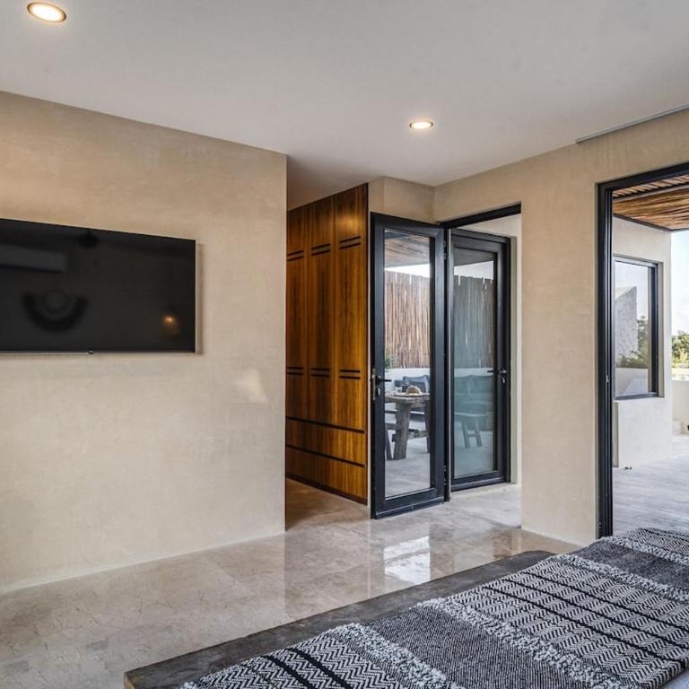3 BR Penthouse with private Pool & Sunset Terrace - Penthouse Apartment - 34