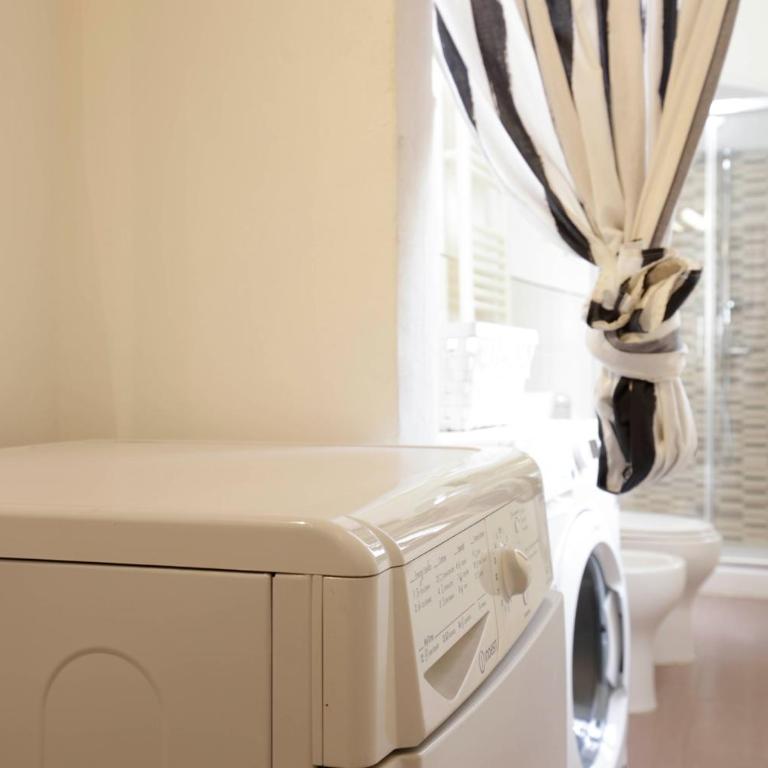 Ponte Vecchio Deluxe Apartment - Appartamento con 3 Camere da Letto - 10