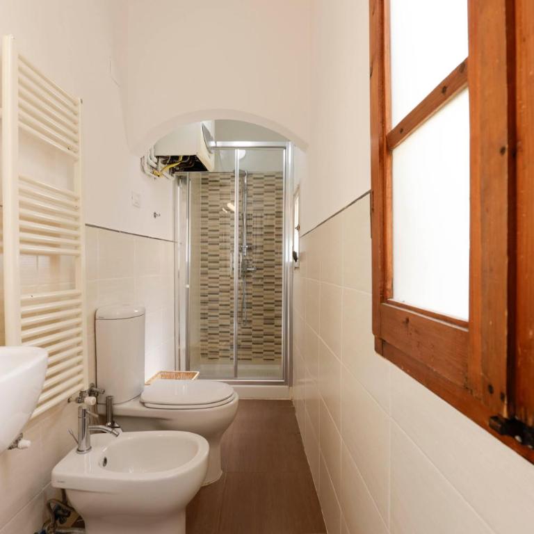 Ponte Vecchio Deluxe Apartment - Appartamento con 3 Camere da Letto - 8