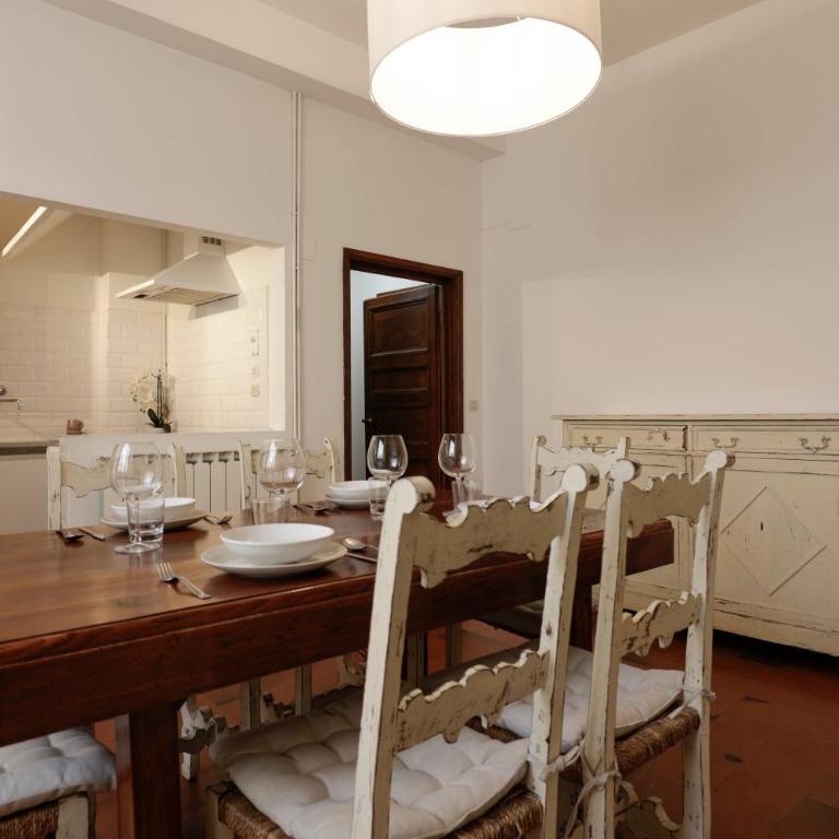 Ponte Vecchio Deluxe Apartment - Appartamento con 3 Camere da Letto - 1
