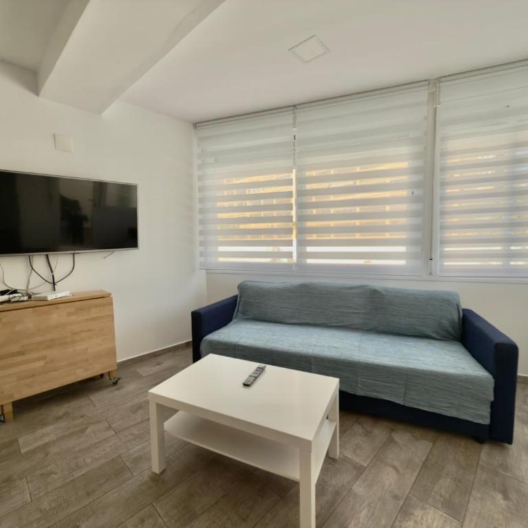 Apartamento Carihuela Beach Los Nidos-Terraza al Sol - Apartamento de 2 dormitorios - 16