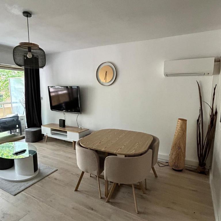 Juan-les-Pins 2 pièces avec parking & proches des plages - Appartement 1 Chambre - 2