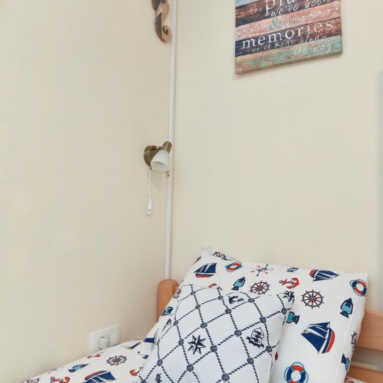 Sailor House - Single Room with Bathroom - 9