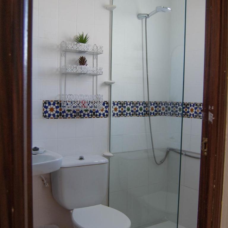 Apartment Los Locos Beach with Balcony and Wi-Fi - One-Bedroom Apartment - 23