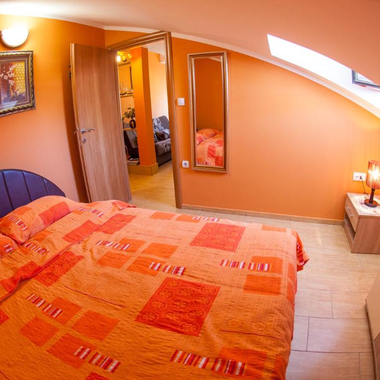 Piano apartments - One-Bedroom Apartment with Balcony - 25