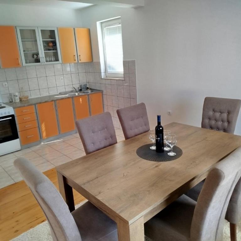 Apartman Mia - Apartman sa 2 Spavaće Sobe - 3