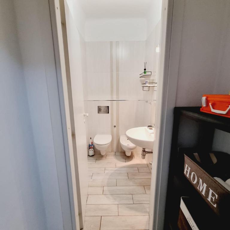 Best Stay Apartment - Two-Bedroom Apartment - 26