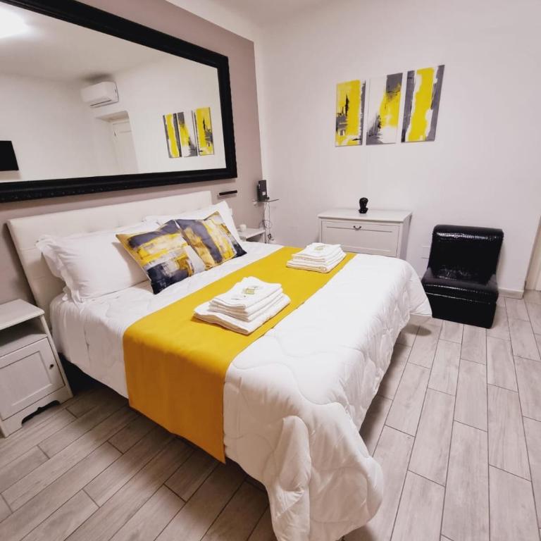 Best Stay Apartment - Two-Bedroom Apartment - 1
