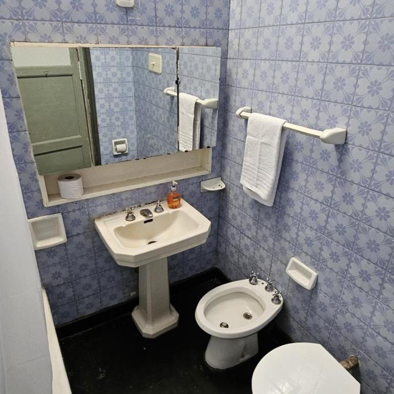 DEPARTAMENTO con COCHERA - Apartamento de 2 dormitorios con vistas al jardín - 5