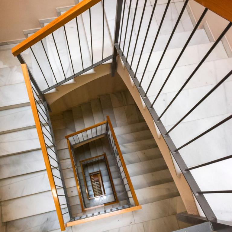 Palau de la Musica Apartments - Three-Bedroom Apartment - 28