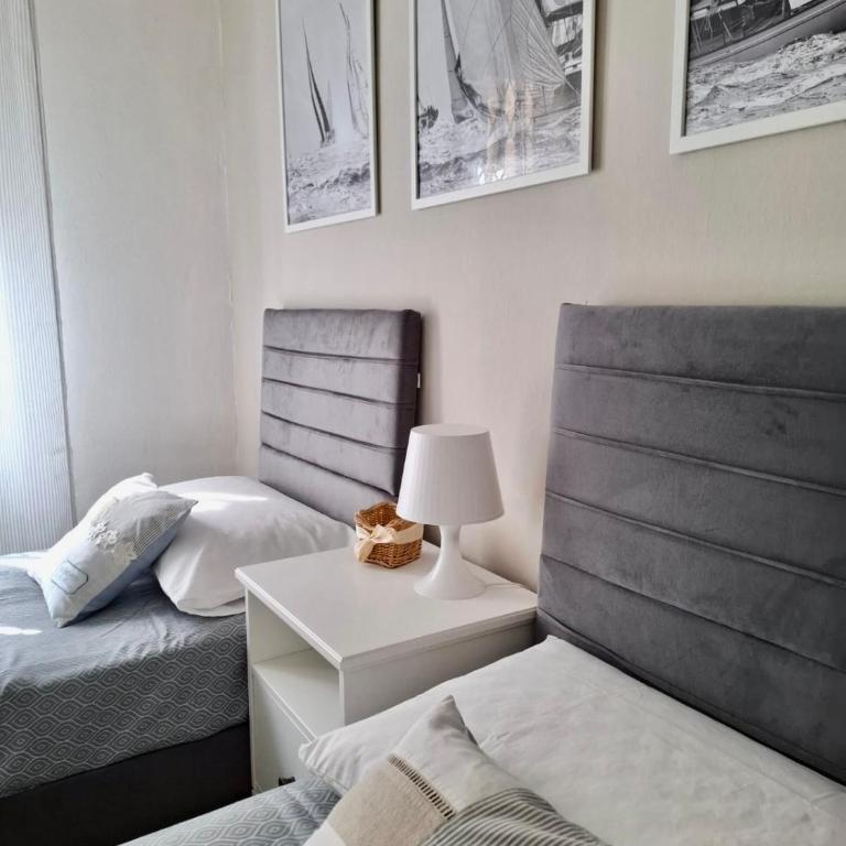 Apartment near hospital and university - Appartamento con 2 Camere da Letto - 25