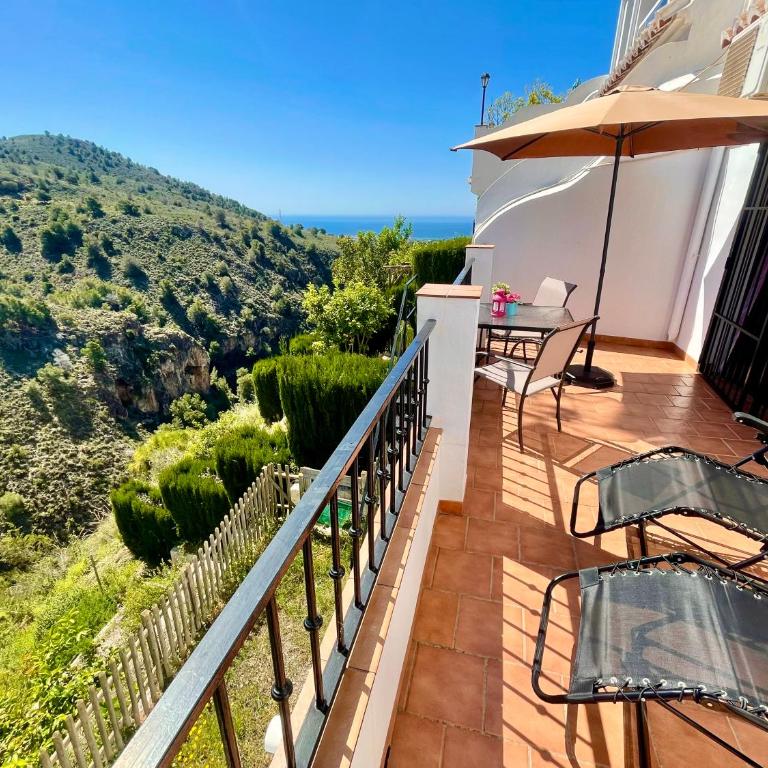 Apartamentos Axarquia , Frigiliana, terraza privada con vistas a la montaña rio y al mar - Apartamento de 1 dormitorio - 1