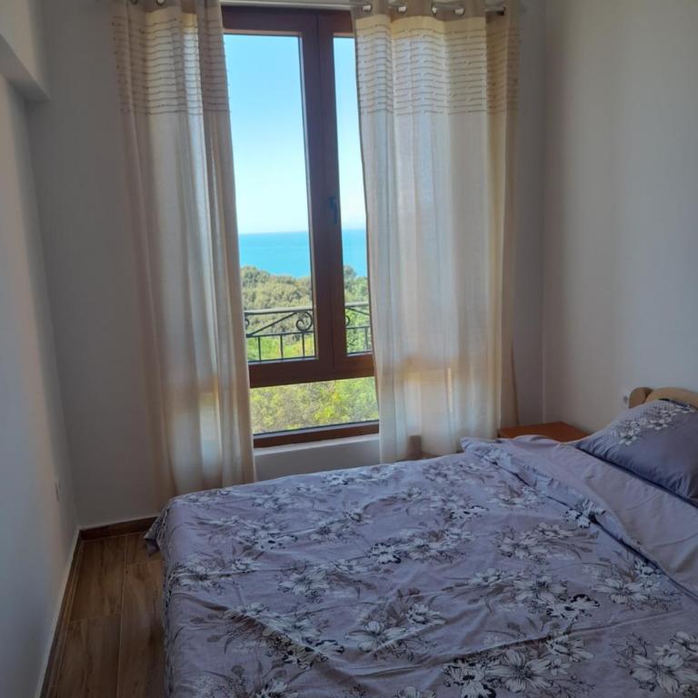 Apart SASHENKA 2 - Two-Bedroom Apartment - 17