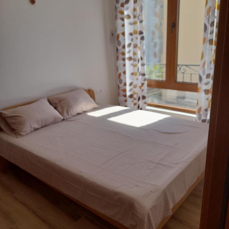 Apart SASHENKA 2 - Two-Bedroom Apartment - 20