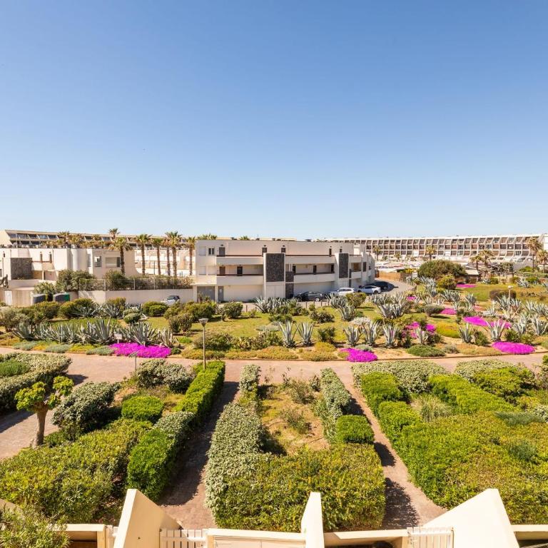Le Téquila Renovated Apartment with Sunny Terrace in the Cap dAgde - Apartment - 18