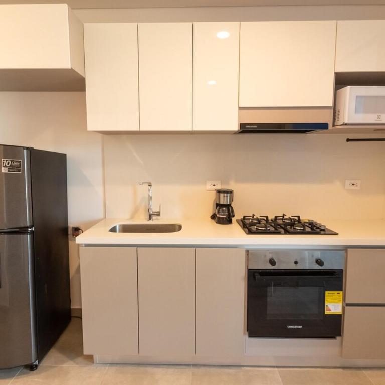 Rodadero Exclusivo - Pasos de Playa Salguero - Apartamento de 3 dormitorios con vistas - 11