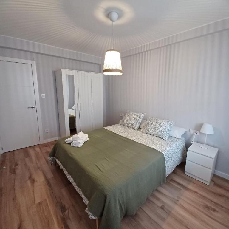 Quiet apartment near the Pilar - Apartamento de 3 dormitorios - 14