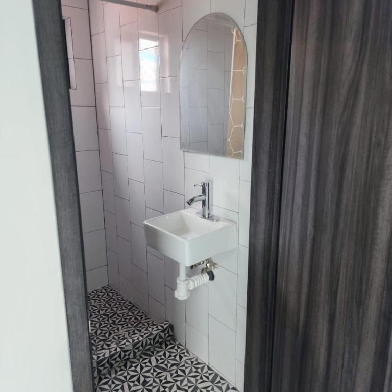Hostal Avante - Apartamento de 2 dormitorios - 8