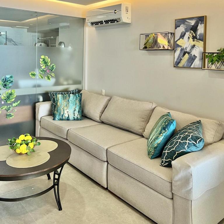 Wake Up to Waves at Mar y Cielo Studio and Free Breakfast - One-Bedroom Apartment - 24