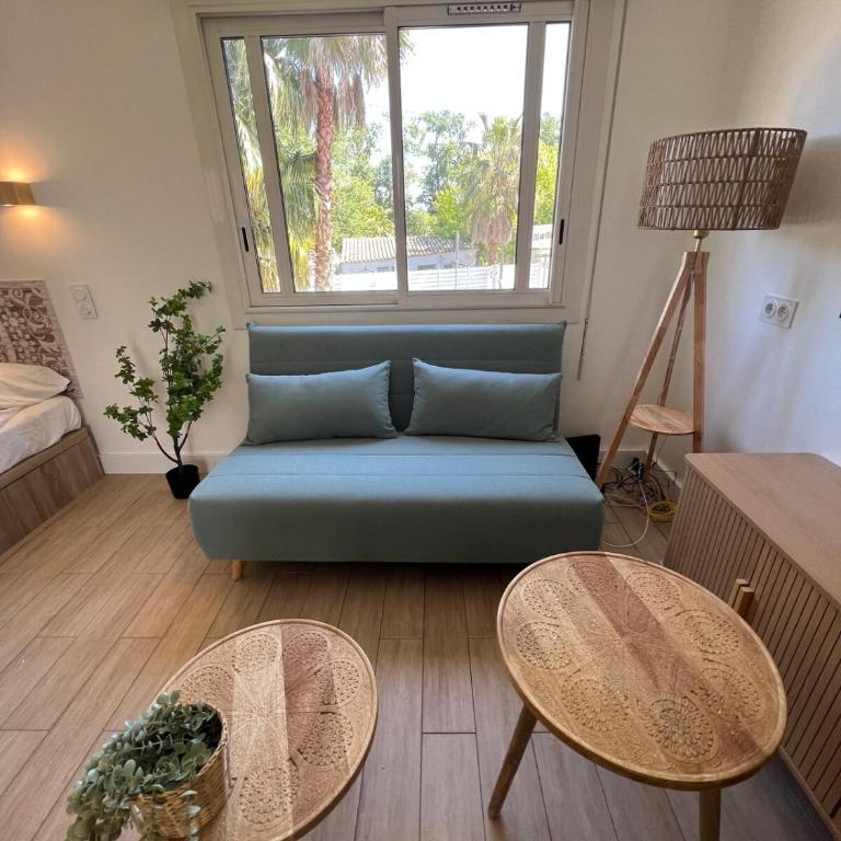Seaside Studio with Terrace and Free Parking - Beach 2 Min Walk - Apartment mit 1 Schlafzimmer - 7