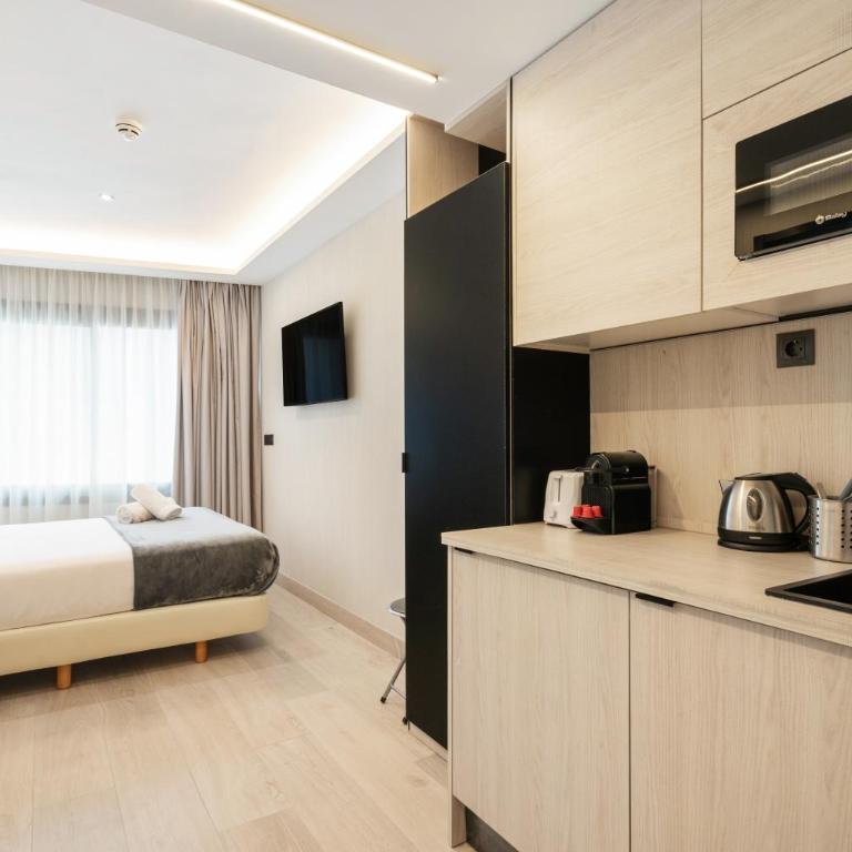 Dobo Madrid SB20 - Standard Double Room - 6