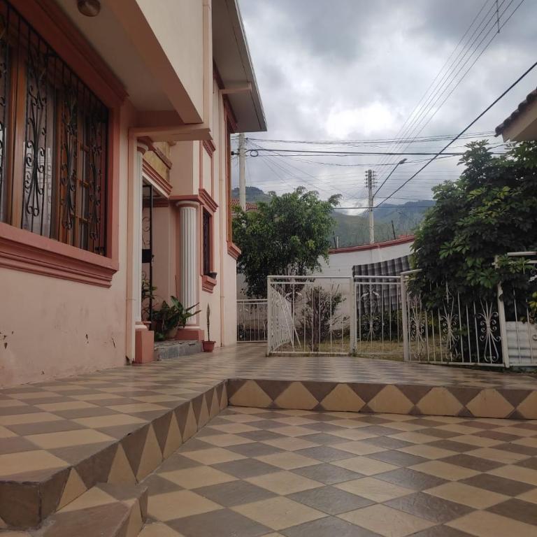 Spacious and cozy house with all the amenities! - Casa de 5 dormitorios - 14