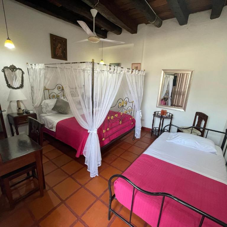 Casa Rosy - Habitación Deluxe (2 adultos + 1 niño) - 3