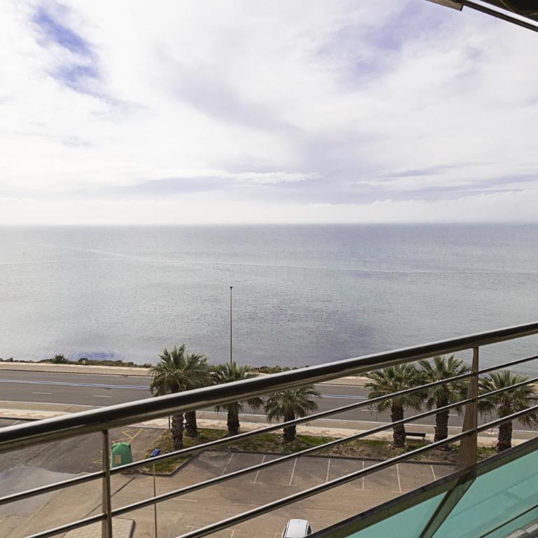 Costa Azul 5 L - Apartamento - 84