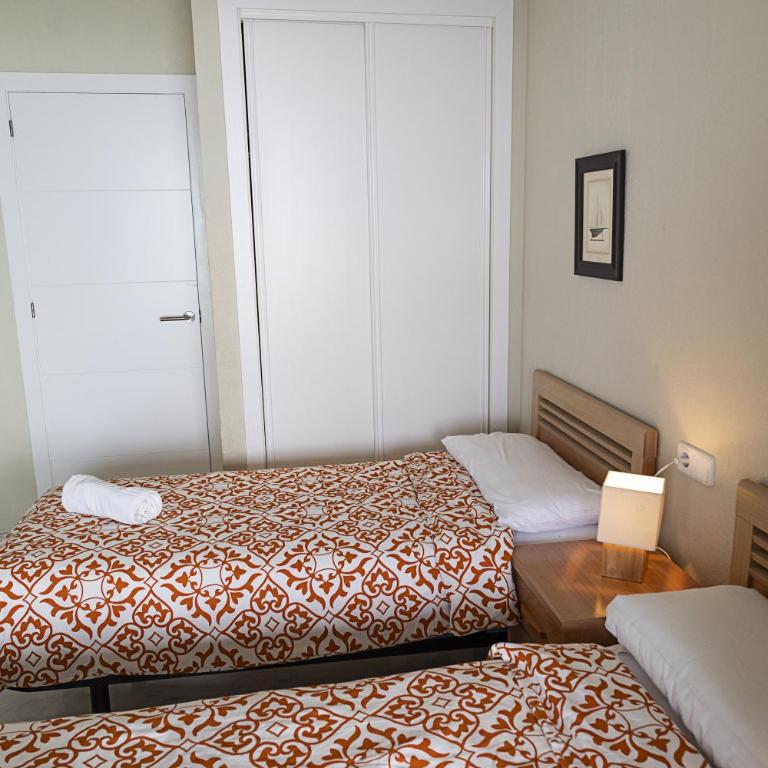 Costa Azul 5 L - Apartamento - 86