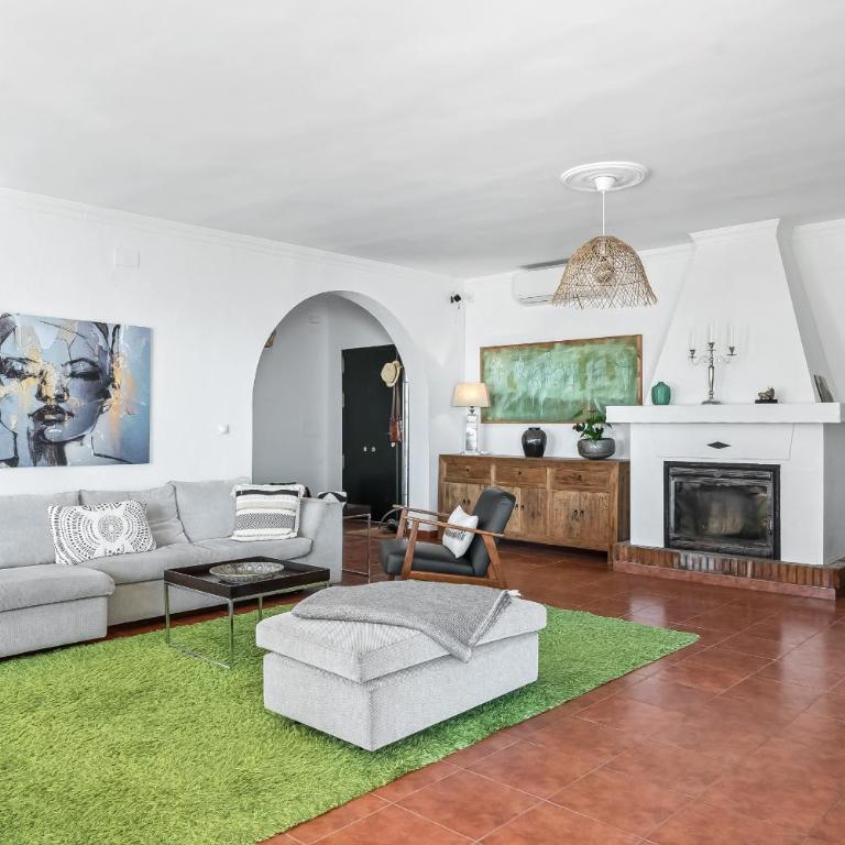 Retreat with sea views & private heated pool! - Villa con vistas al mar - 40