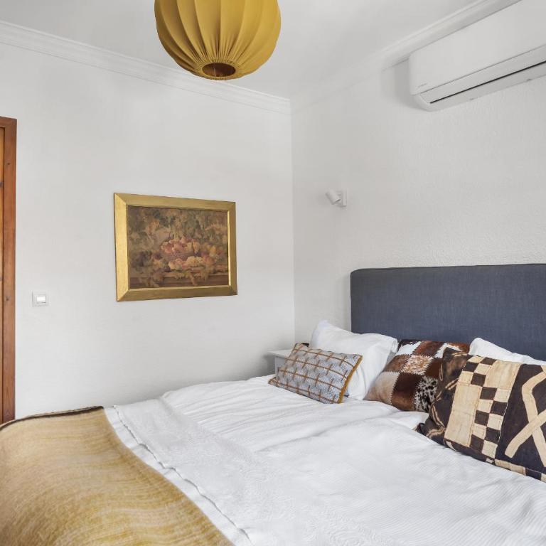 Retreat with sea views & private heated pool! - Villa con vistas al mar - 8
