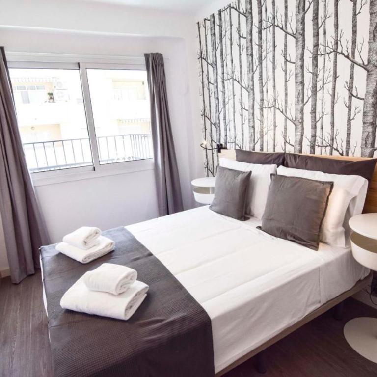 Apartamento con terraza en el centro histórico de Capuchinos - Apartamento de 2 dormitorios con terraza - 9