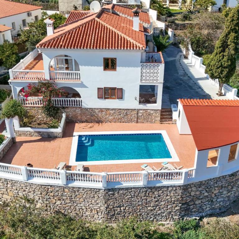 Retreat with sea views & private heated pool! - Villa con vistas al mar - 20