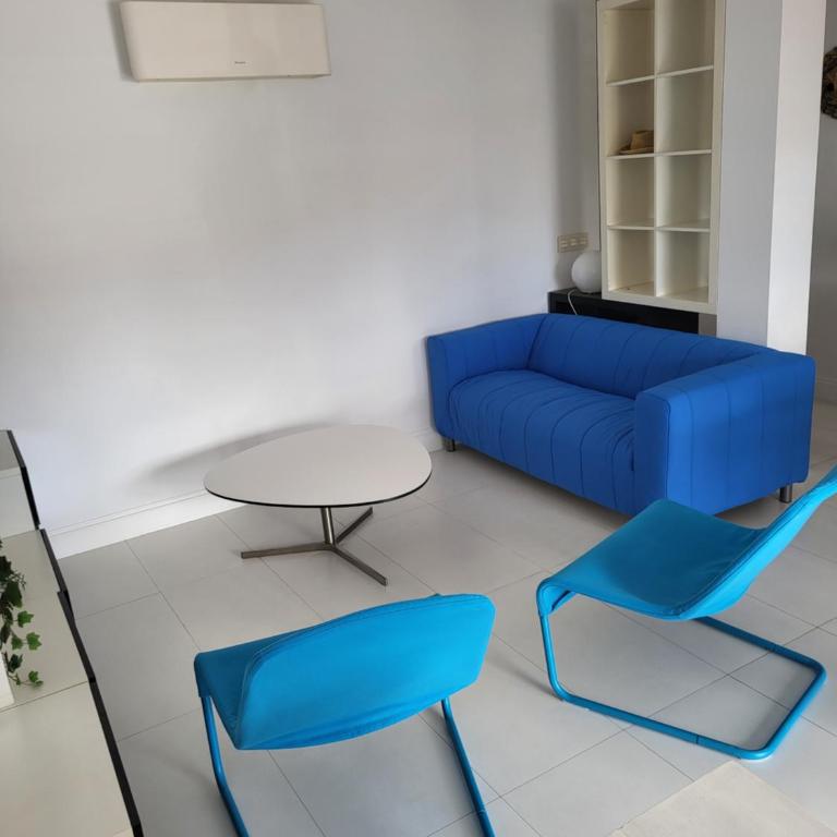 Apartamento con parking gratuito a 500 m de la playa - Apartamento de 2 dormitorios - 2