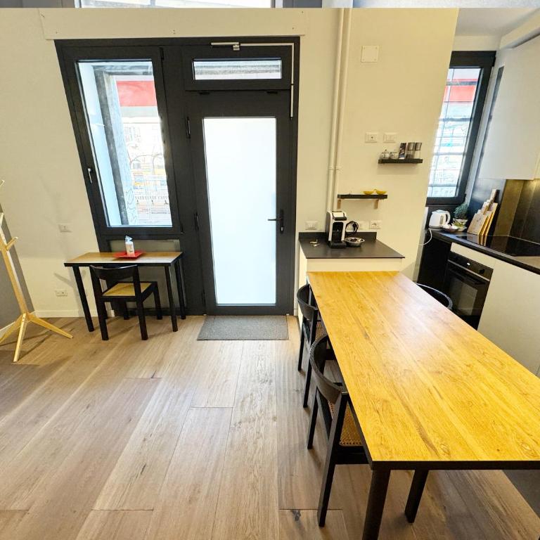 Urban Loft 55 - Doppelzimmer mit eigenem Bad - 12