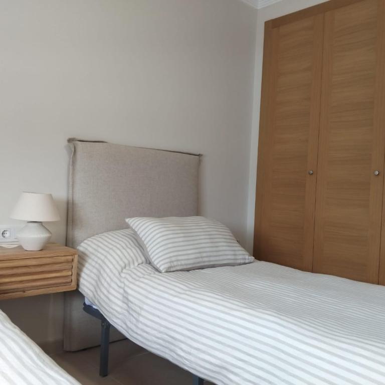 DENIA Playa Santa Ana Adosados - Cómodo apartamento con Piscina, Terraza y Parking, a 2 minutos de la playa - Apartamento de 2 dormitorios - 61