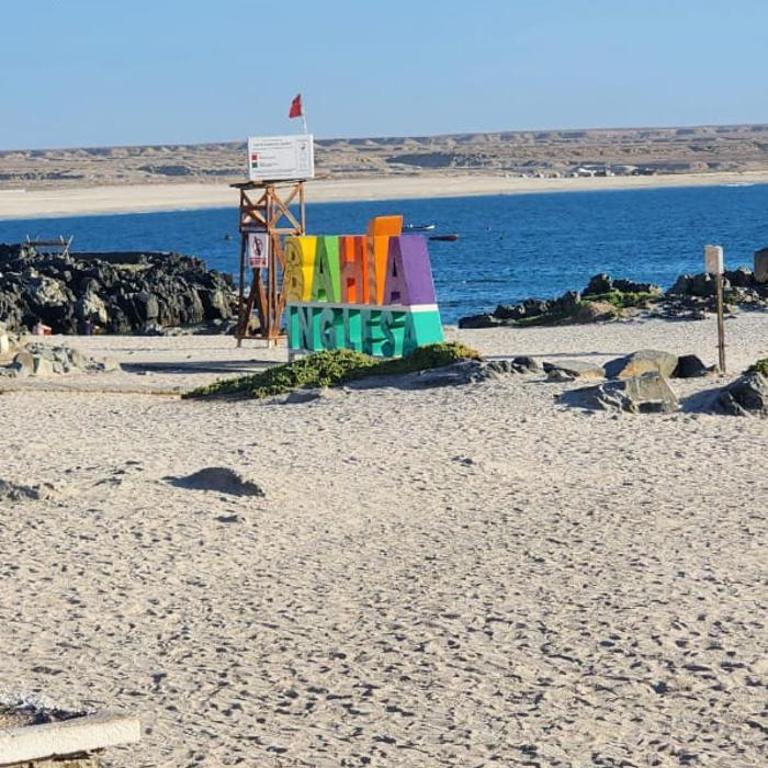 Steps to the beach, comfortable - Two-Bedroom Apartment - 4