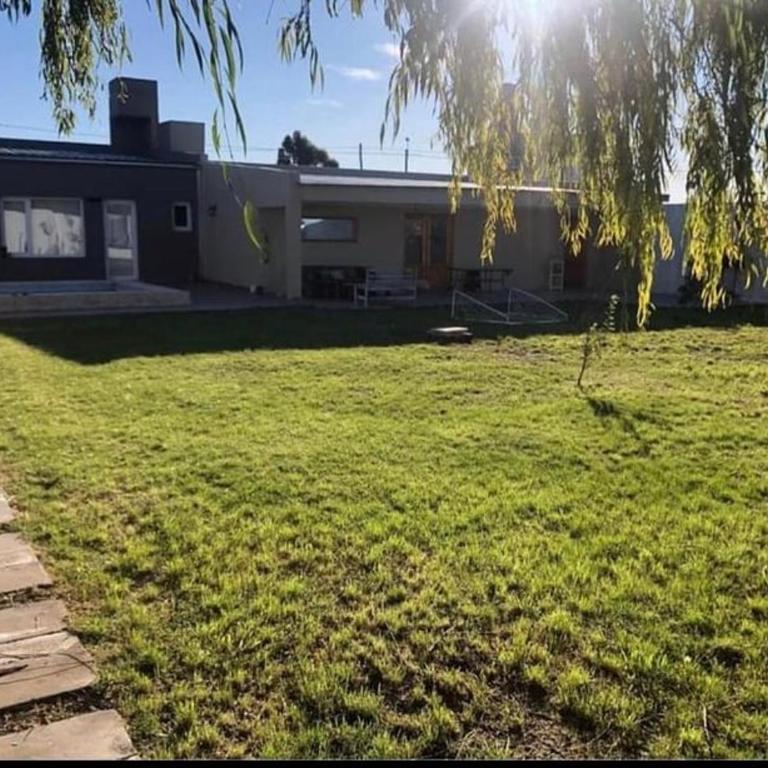 Alquiler Temporal Olavarria - Casa de 3 dormitorios - 1