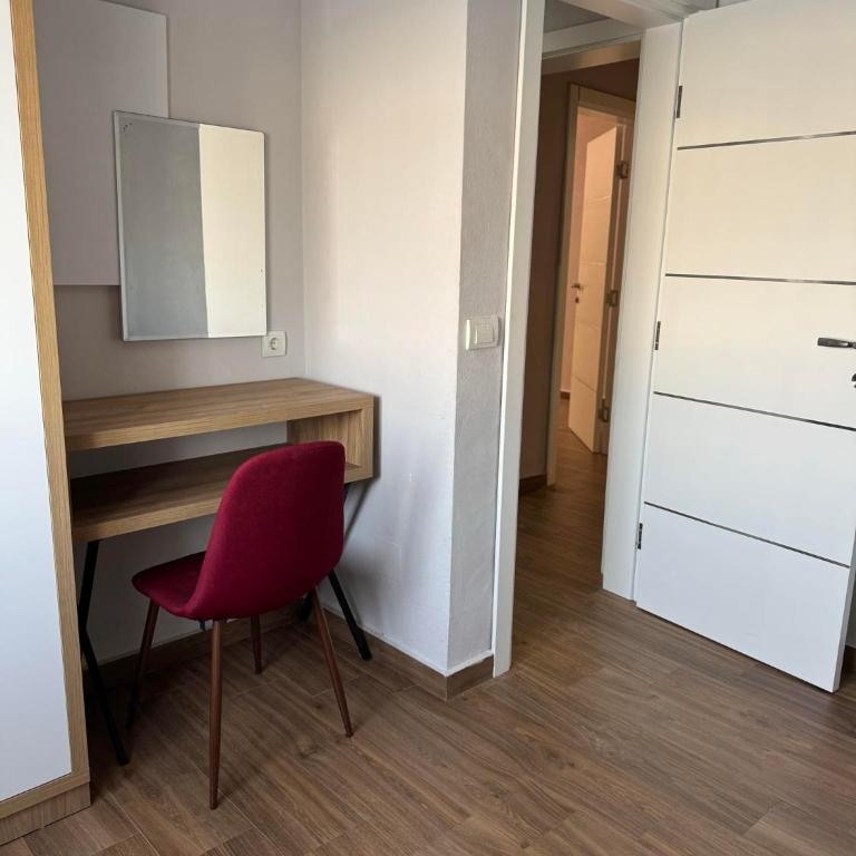 Apartmants S&H - Apartman sa 2 Spavaće Sobe i Balkonom - 17